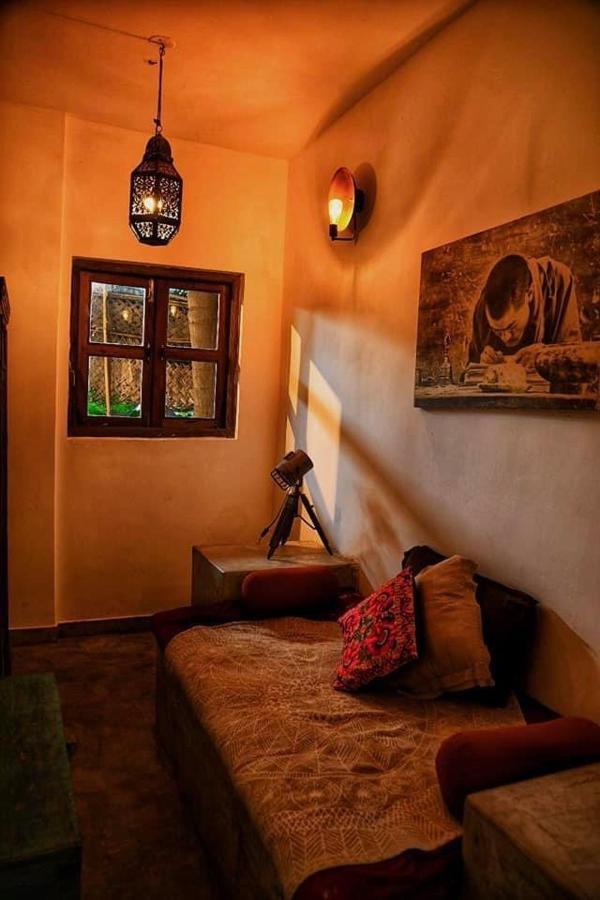 Jardin D'Ulysse & Hard Rock Bed & Breakfast Morjim Bagian luar foto